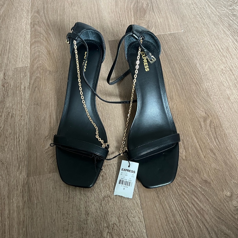 Express Chain Strap High Heeled Sandals Size 10 NWT - Picture 2 of 5